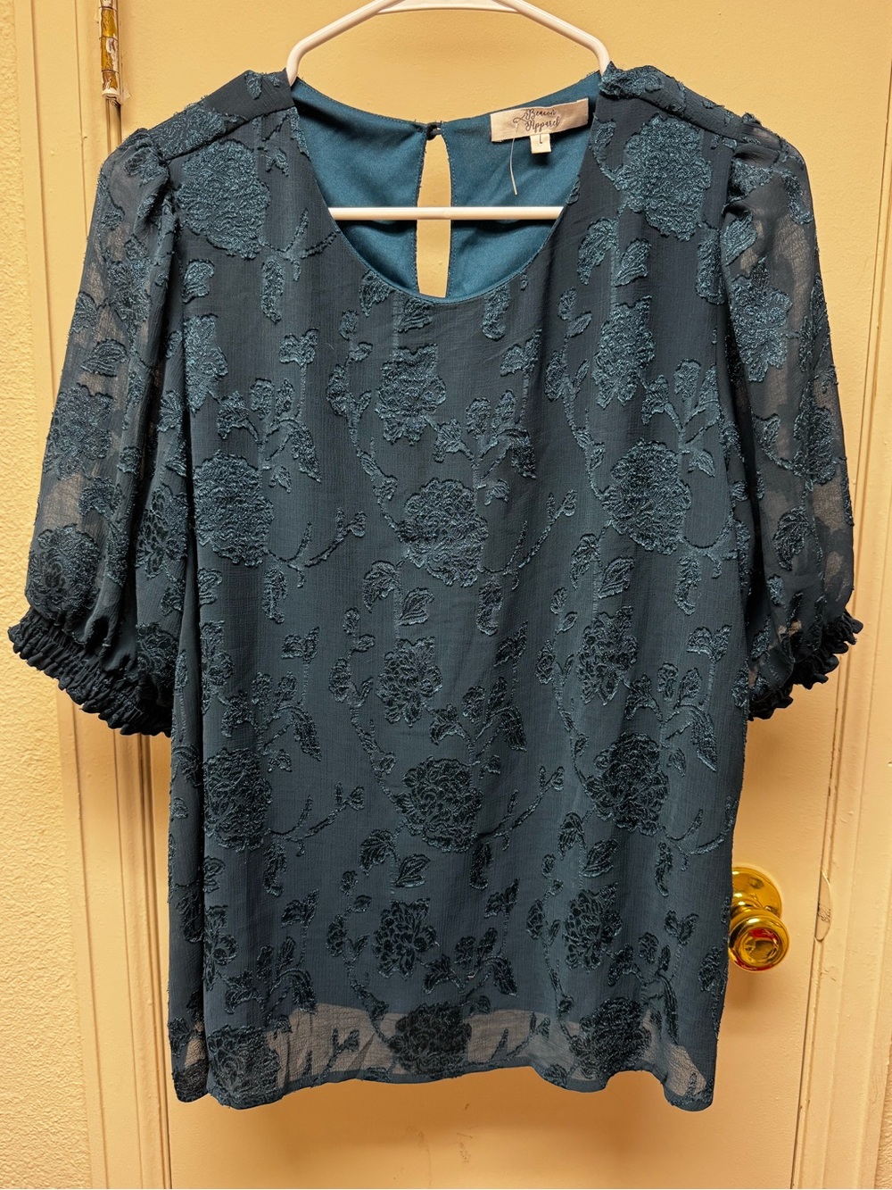 Beacon apparel Teal Floral Jacquard Puff Sleeve Top